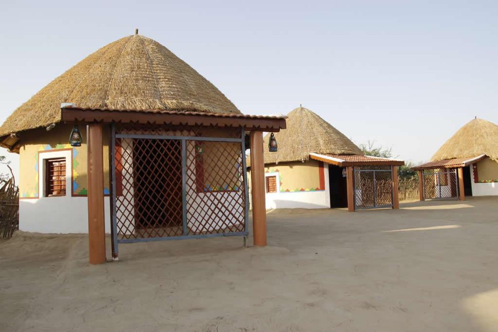 Rann Visamo Resort Bherandiāla Екстериор снимка